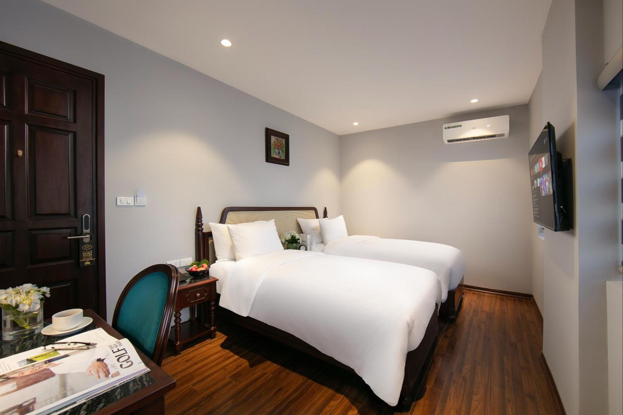 Serene Central Hotel Hanoi Exterior foto