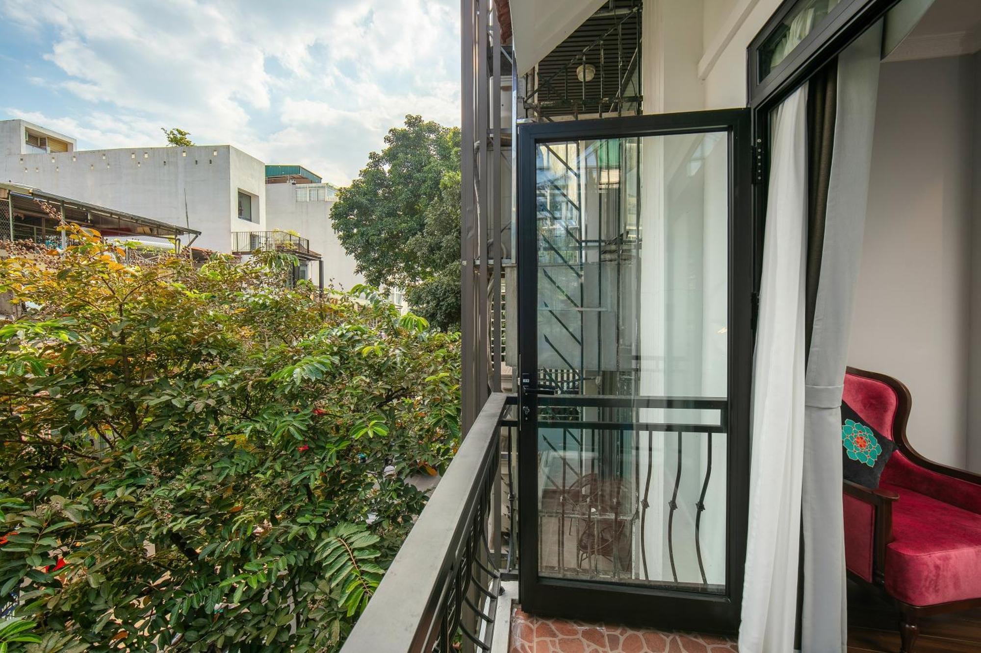 Serene Central Hotel Hanoi Exterior foto