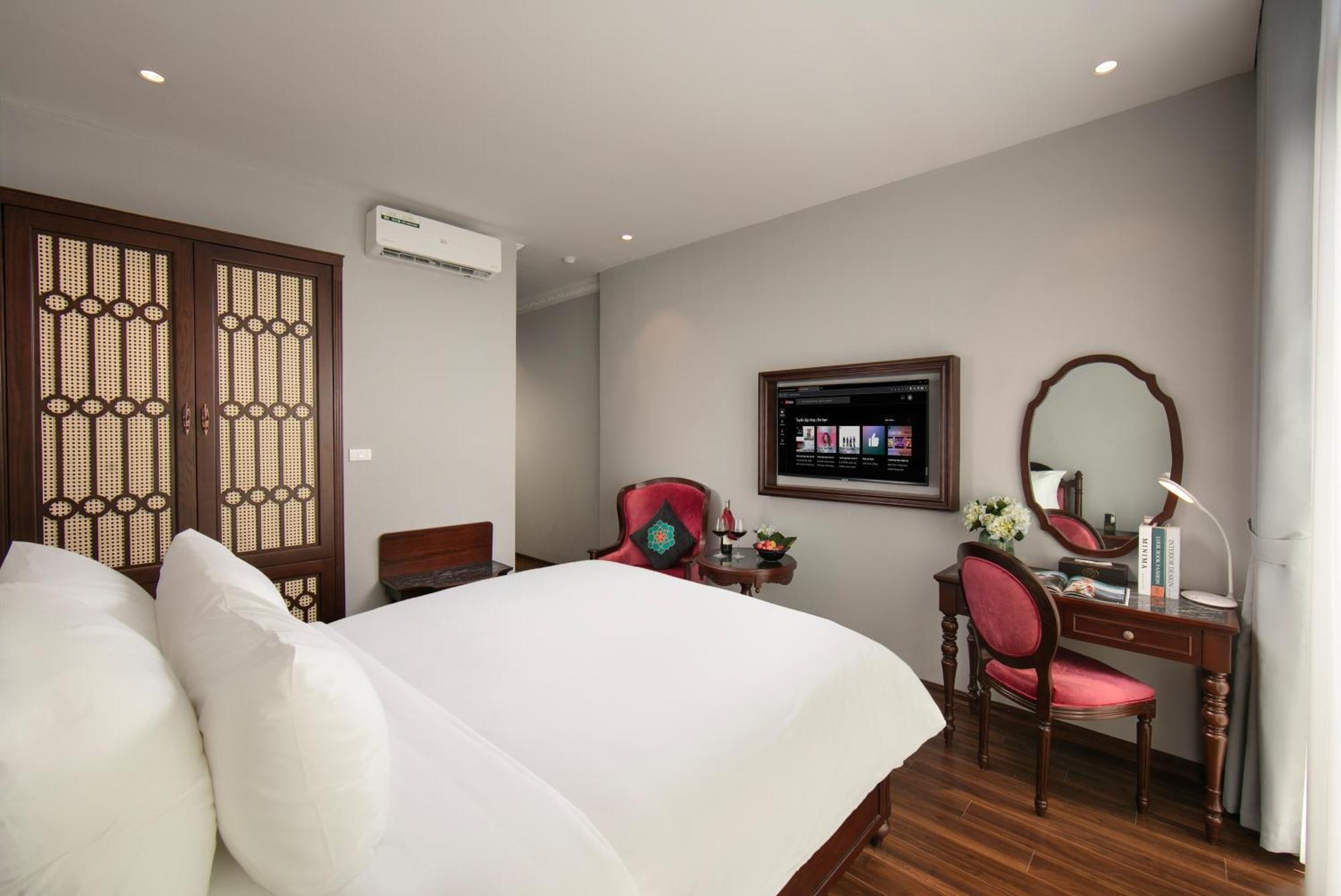 Serene Central Hotel Hanoi Exterior foto