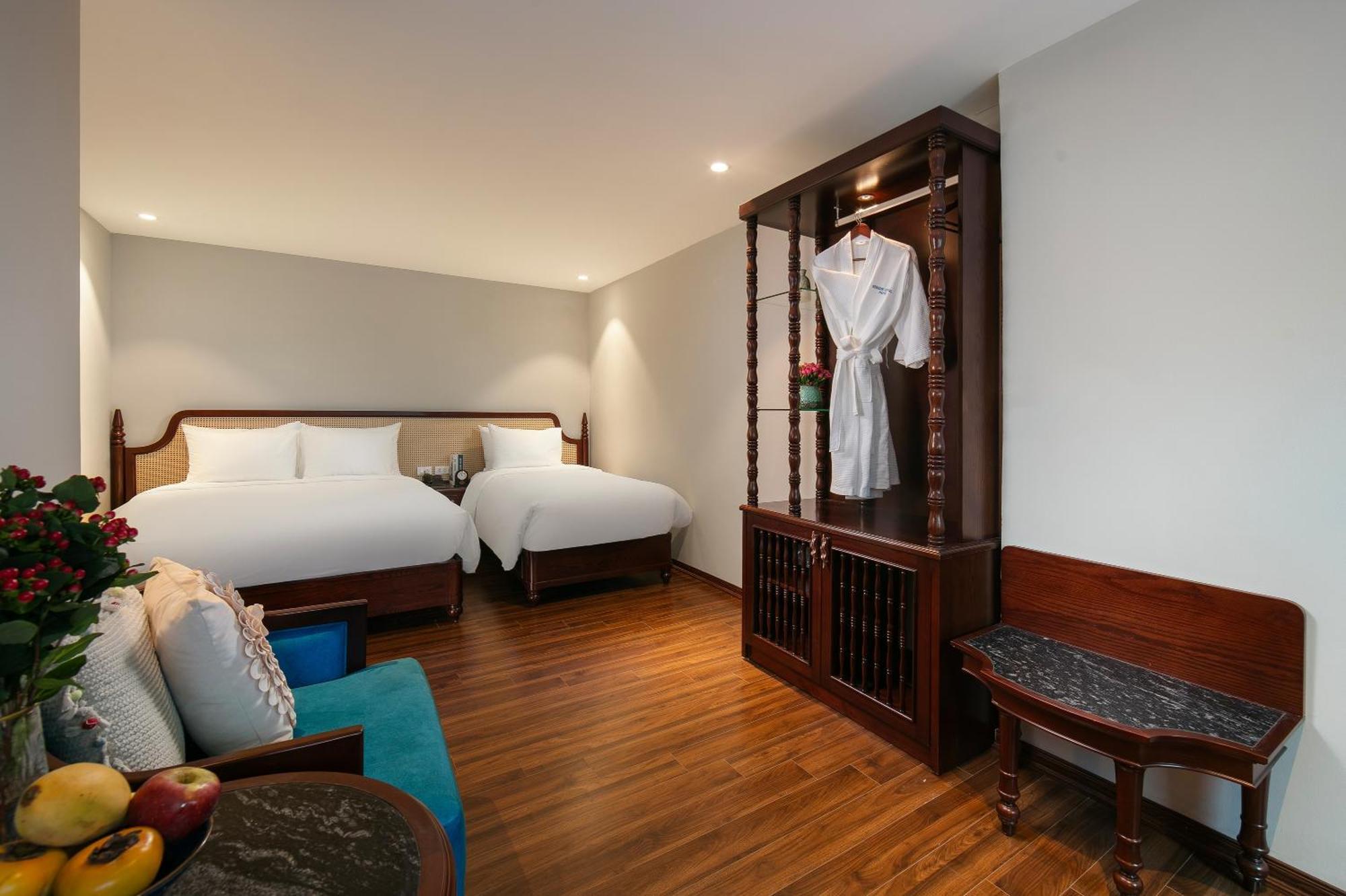 Serene Central Hotel Hanoi Exterior foto
