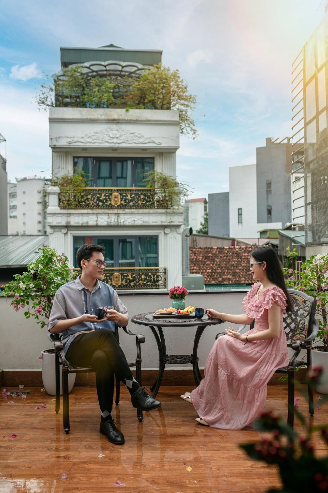 Serene Central Hotel Hanoi Exterior foto