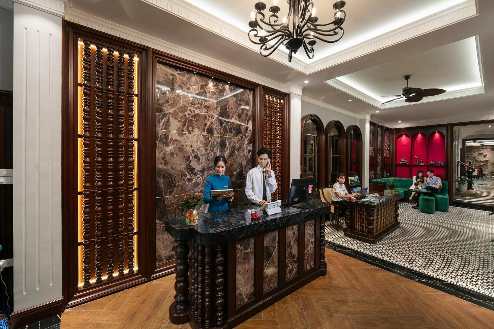 Serene Central Hotel Hanoi Exterior foto